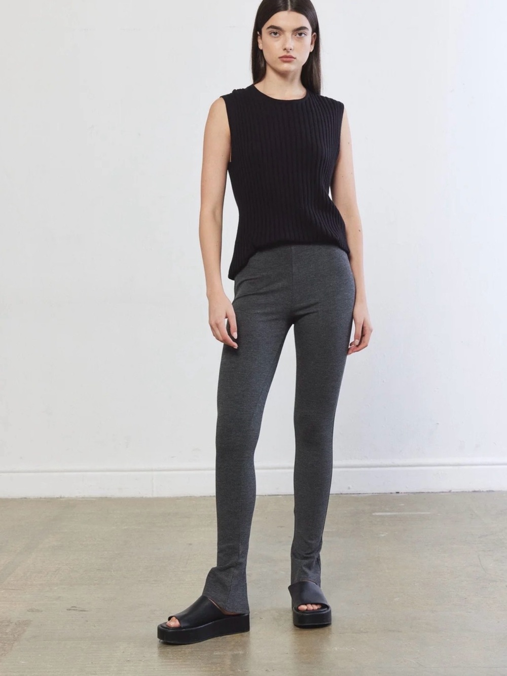 DeRococo Back Slit Leggings